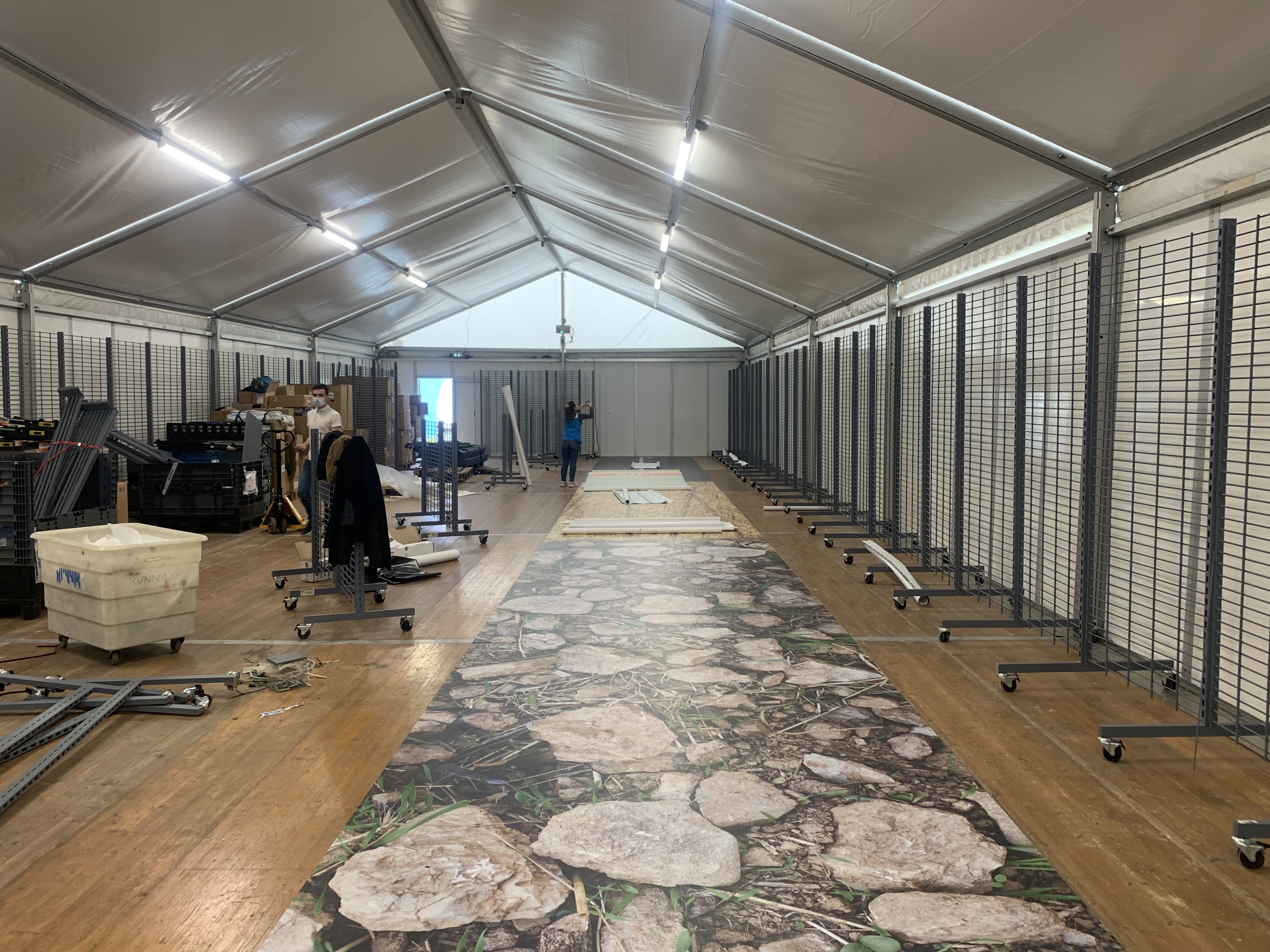 Adhésif sol Decathlon — Décor piste naturelle